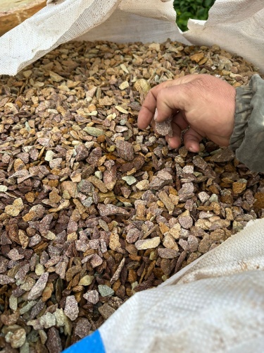 Златолит персиковый декоративная каменная крошка купить в Можайску