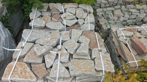 Плитняк гранитный галтованный купить в Можайску