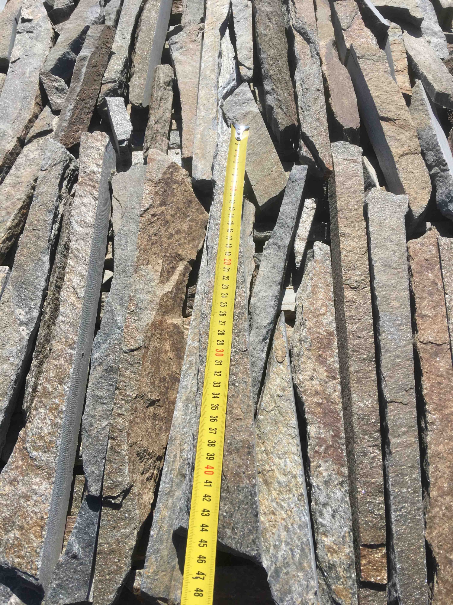 Горбушка златолит мультиколор для облицовки купить в Можайску