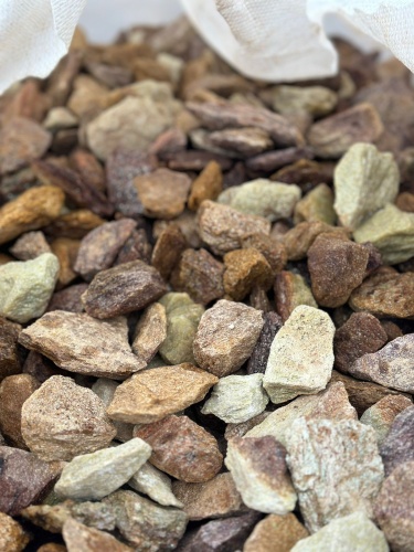 Златолит персиковый декоративная каменная крошка купить в Можайску