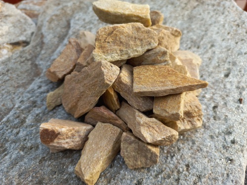 Златолит жёлтый декоративная каменная крошка купить в Можайску