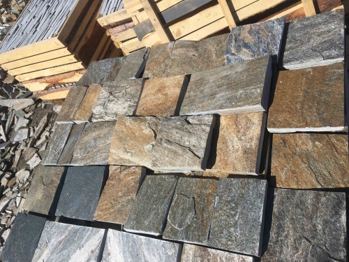 Плитка пилёная златолит Уральский для цоколя, отмостки купить в Можайску