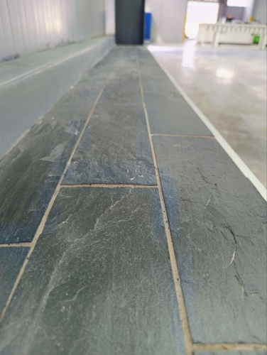 Плитка чёрная из натурального камня фасадная 30 см * 5 см, толщина 7 мм -30 мм купить в Можайску