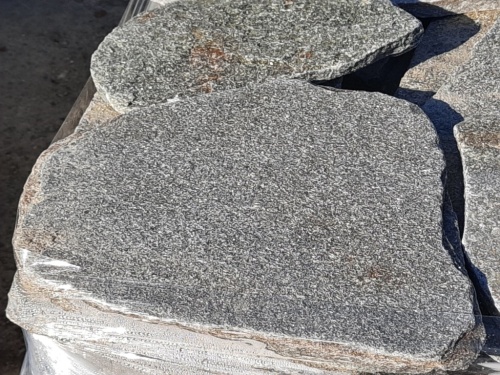 Златолит серебристый галтованный для цоколя купить в Можайску