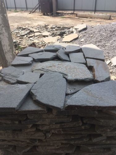 Златолит серебристый галтованный для цоколя купить в Можайску